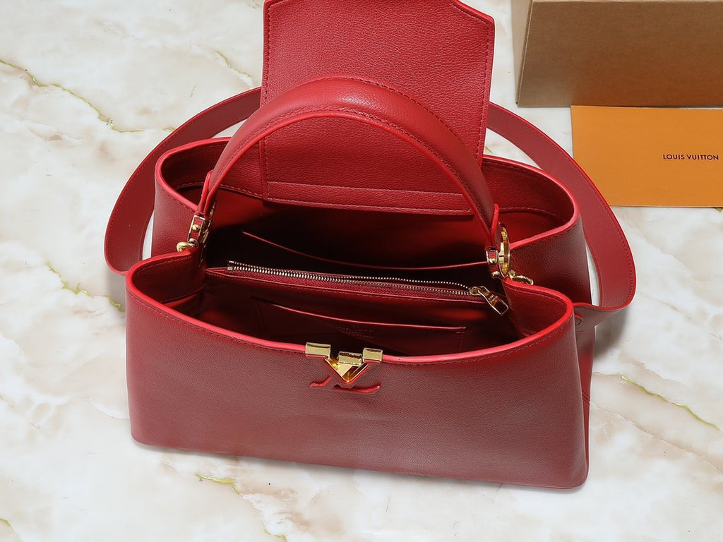 Louis Vuitton Capucines Souple Red Top-Handle Bag — detail