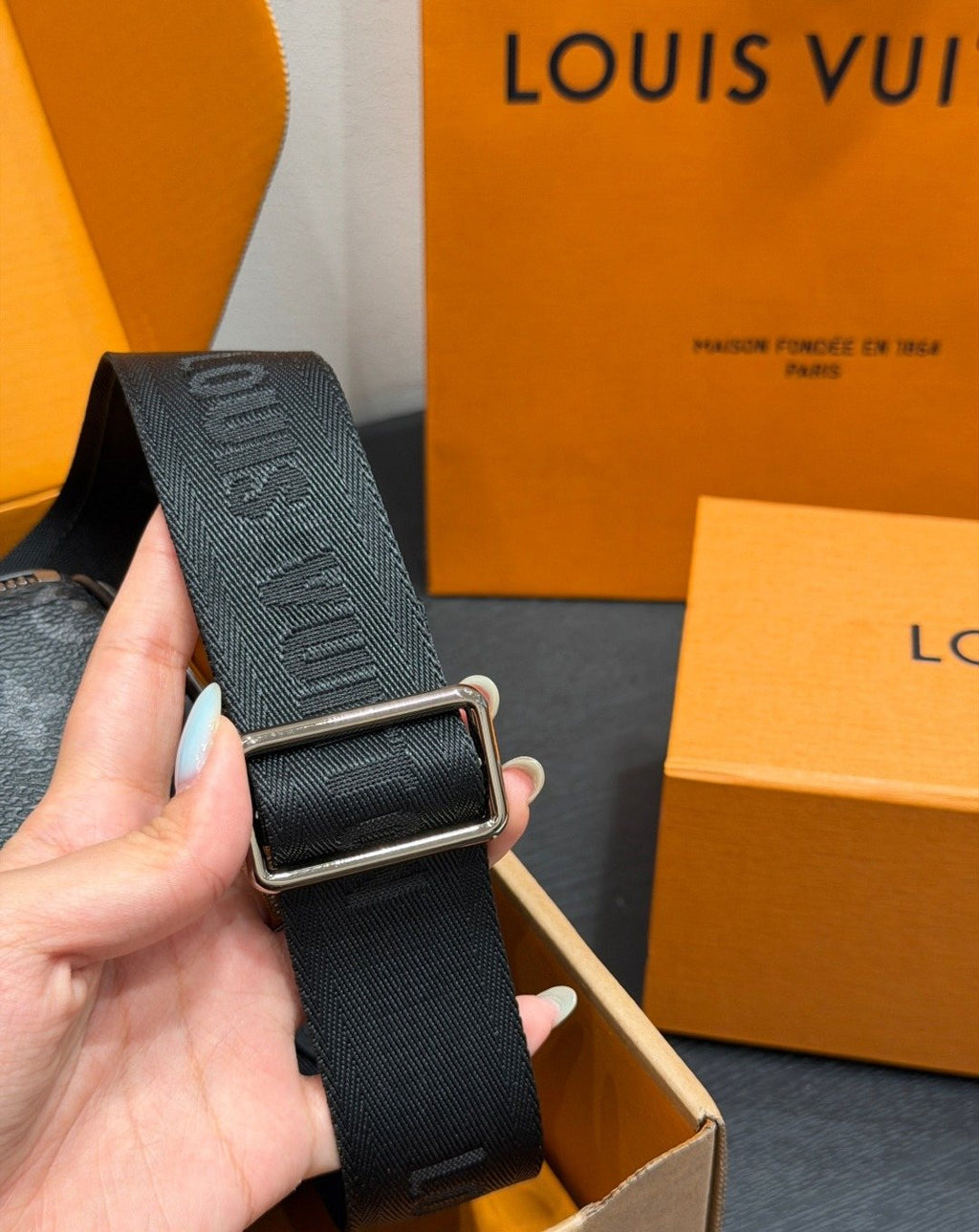 Louis Vuitton Keepall Black Monogram Duffel Bag — detail