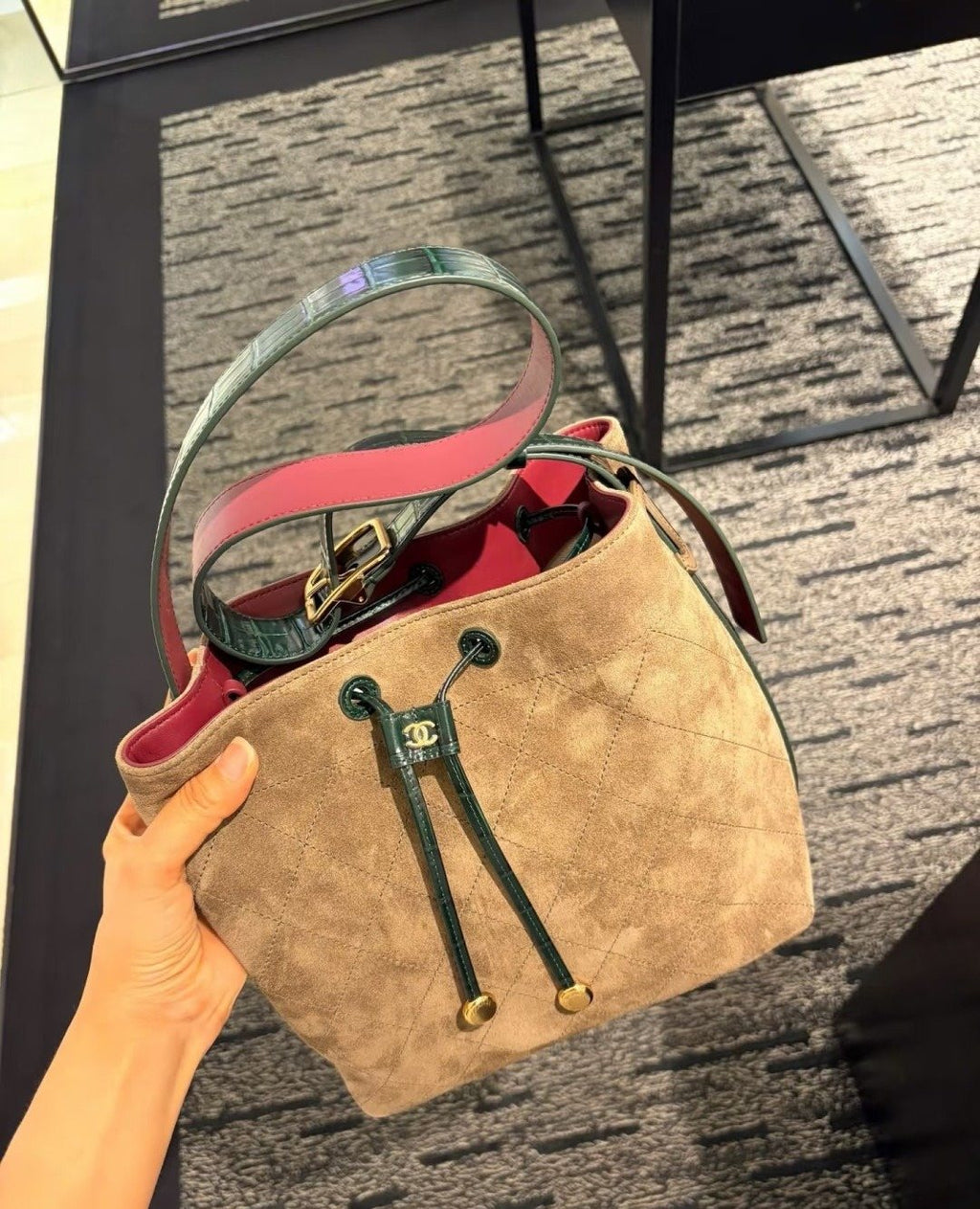 Chanel Contrast-Trim Drawstring Bucket Bag — model