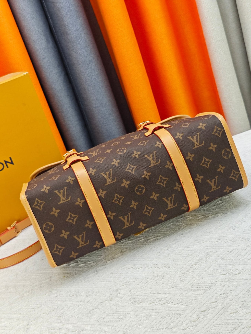 Louis Vuitton Jet Lag Monogram Messenger Bag — detail