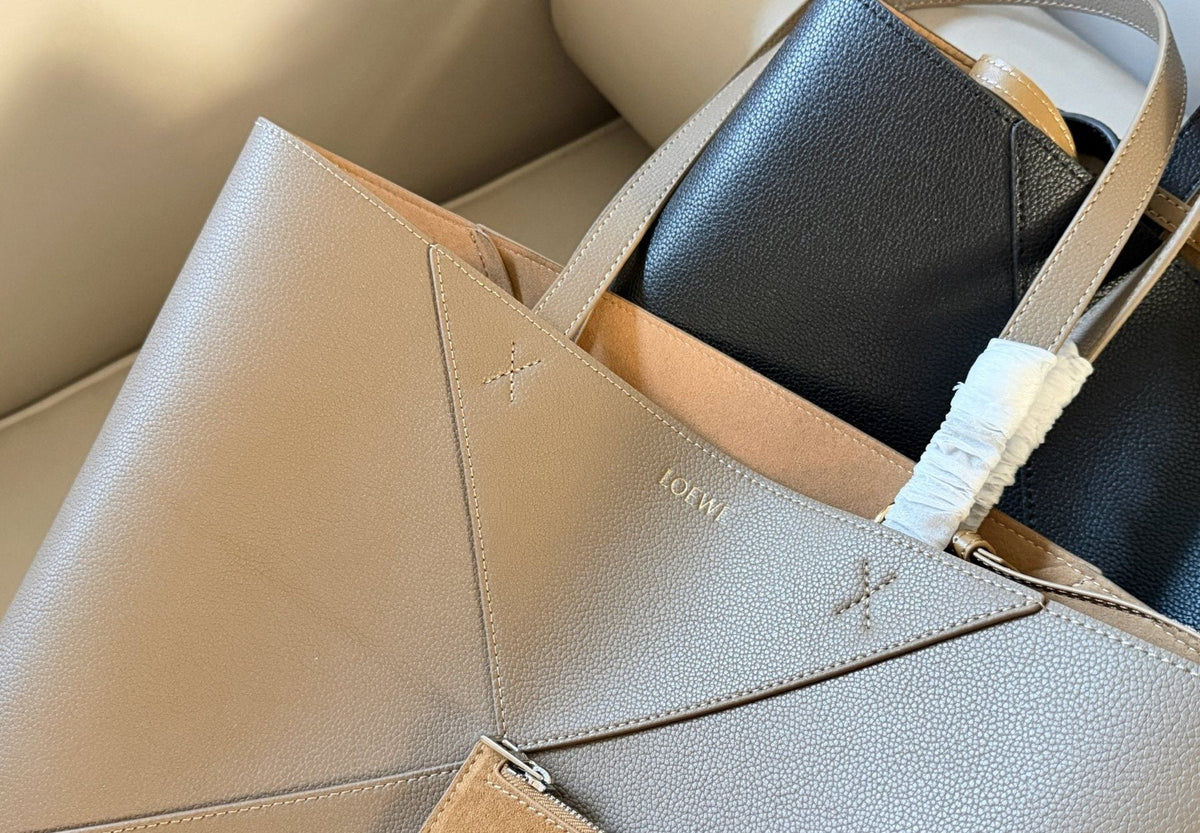 LOEWE Puzzle Folding Tote Bag — detail