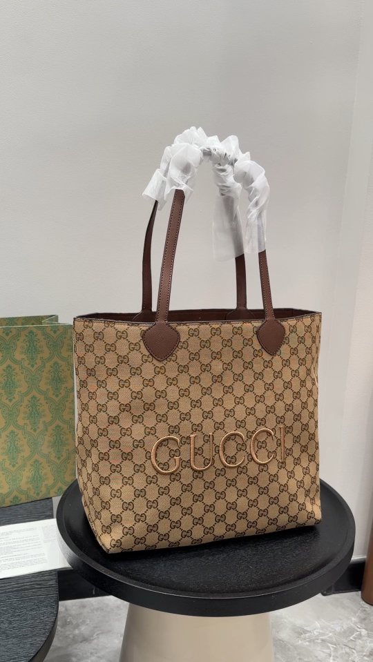 Gucci GG Jacquard Canvas Tote — hero