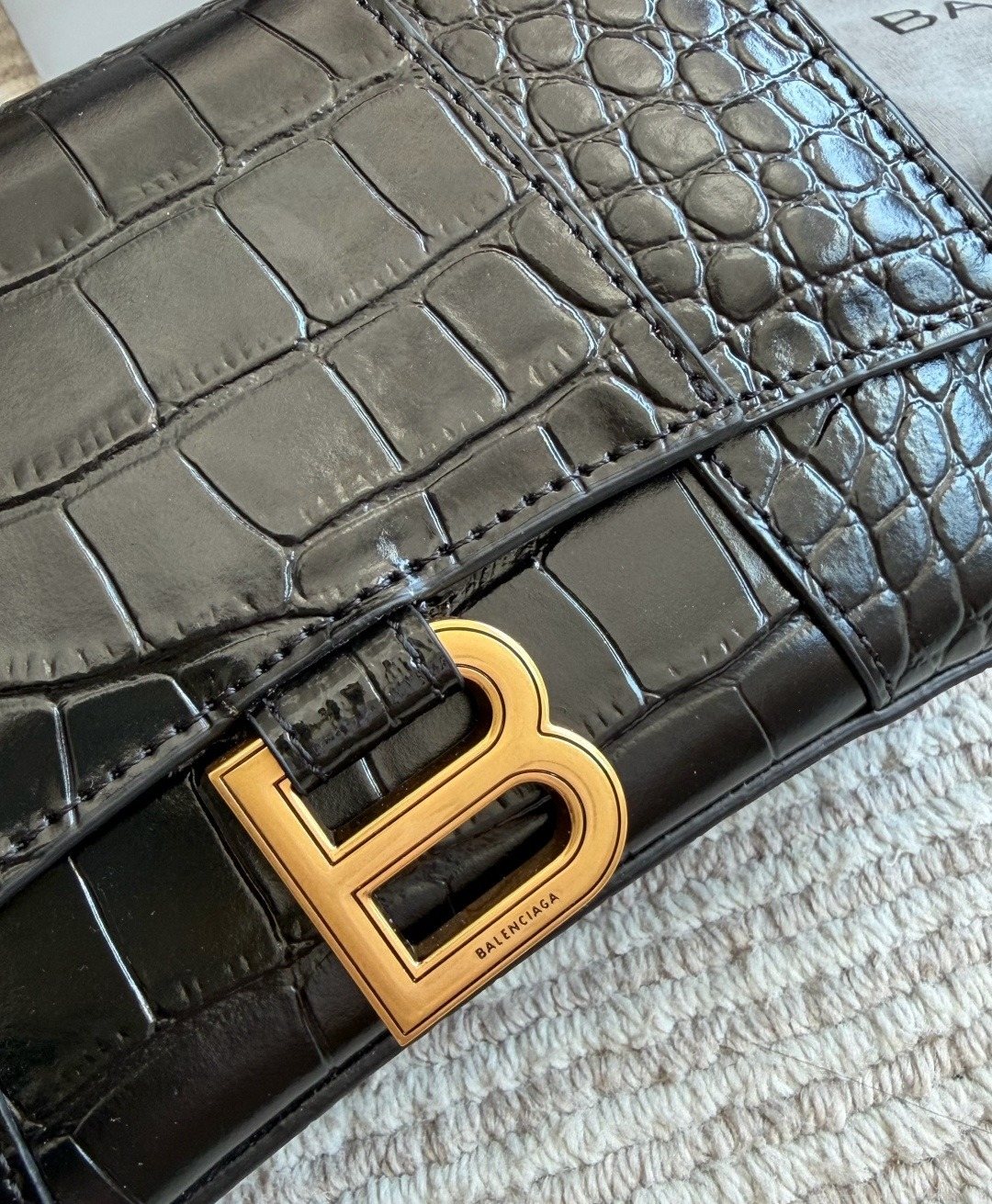 Balenciaga Hourglass Top-Handle Shoulder Bag — detail