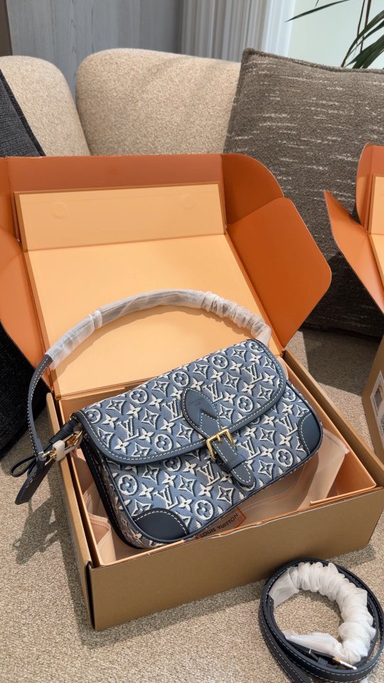 Louis Vuitton Pochette Métis Blue Monogram Flap Bag — hero