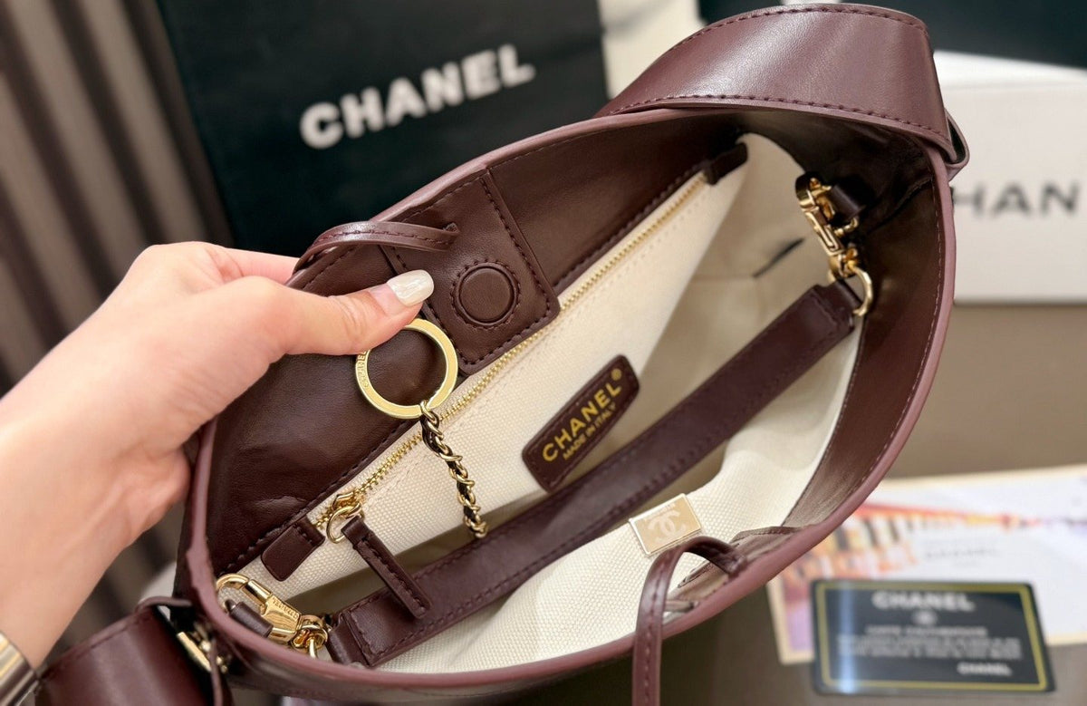 Chanel Diamond-Quilted Pendant Bucket Bag — detail
