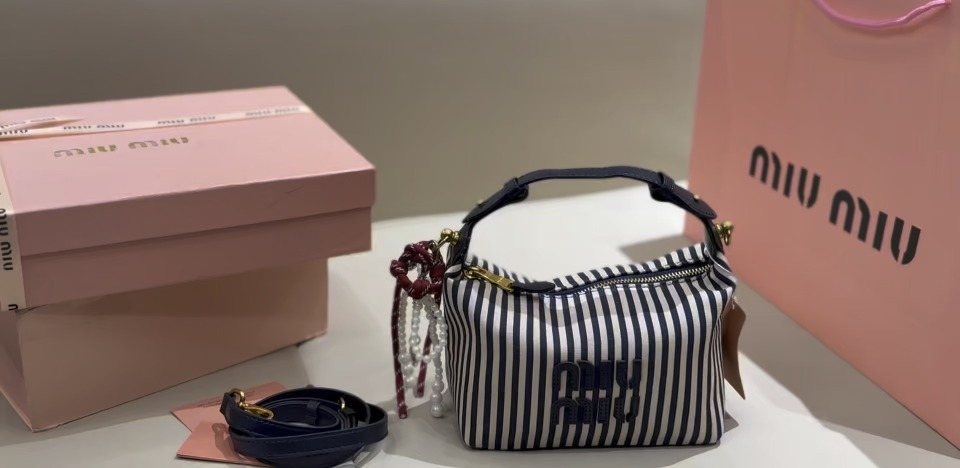 Miu Miu Mini Lunchbox Top-Handle Shoulder Bag — front
