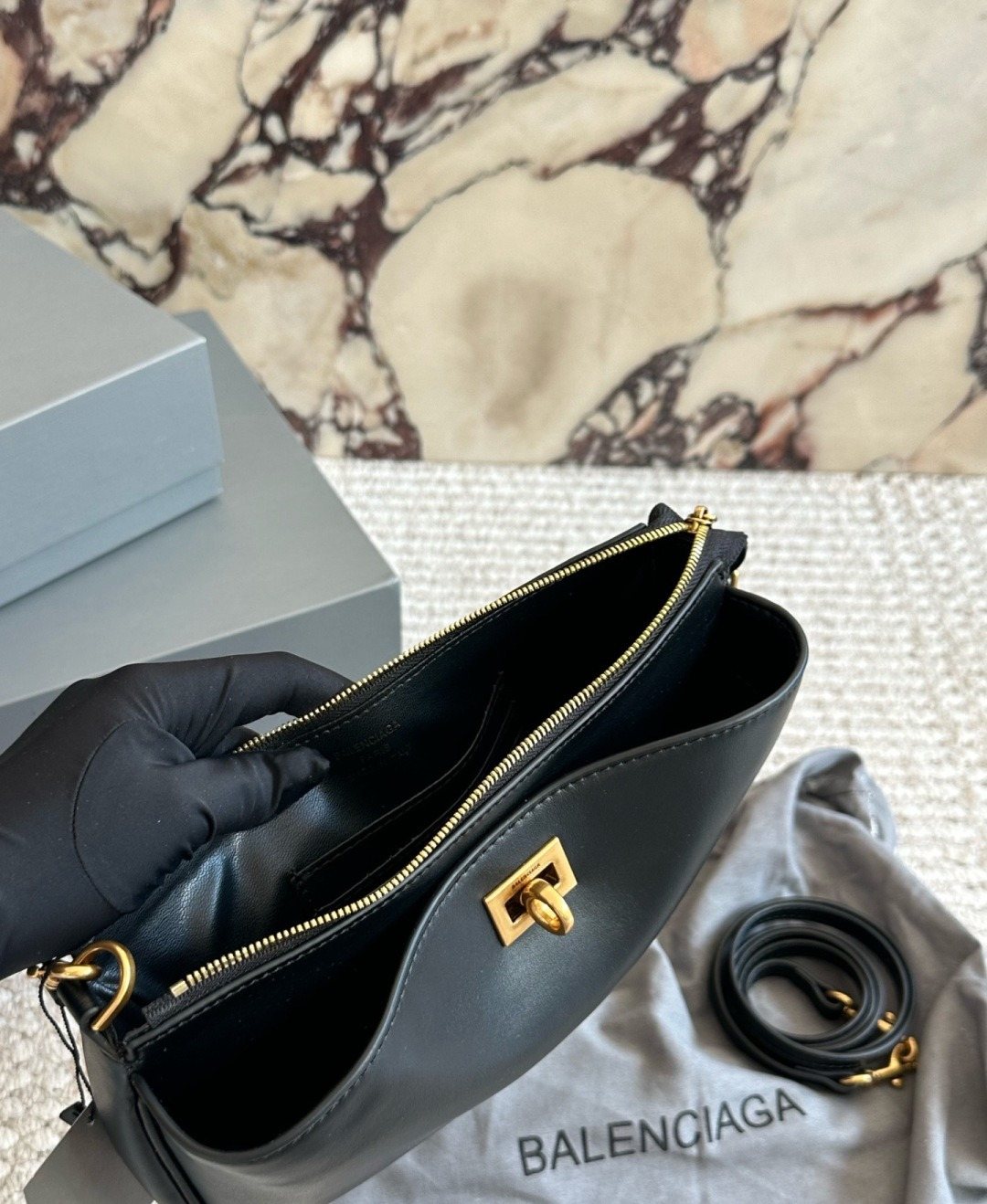 Balenciaga redeo Leather Shoulder Bag — detail