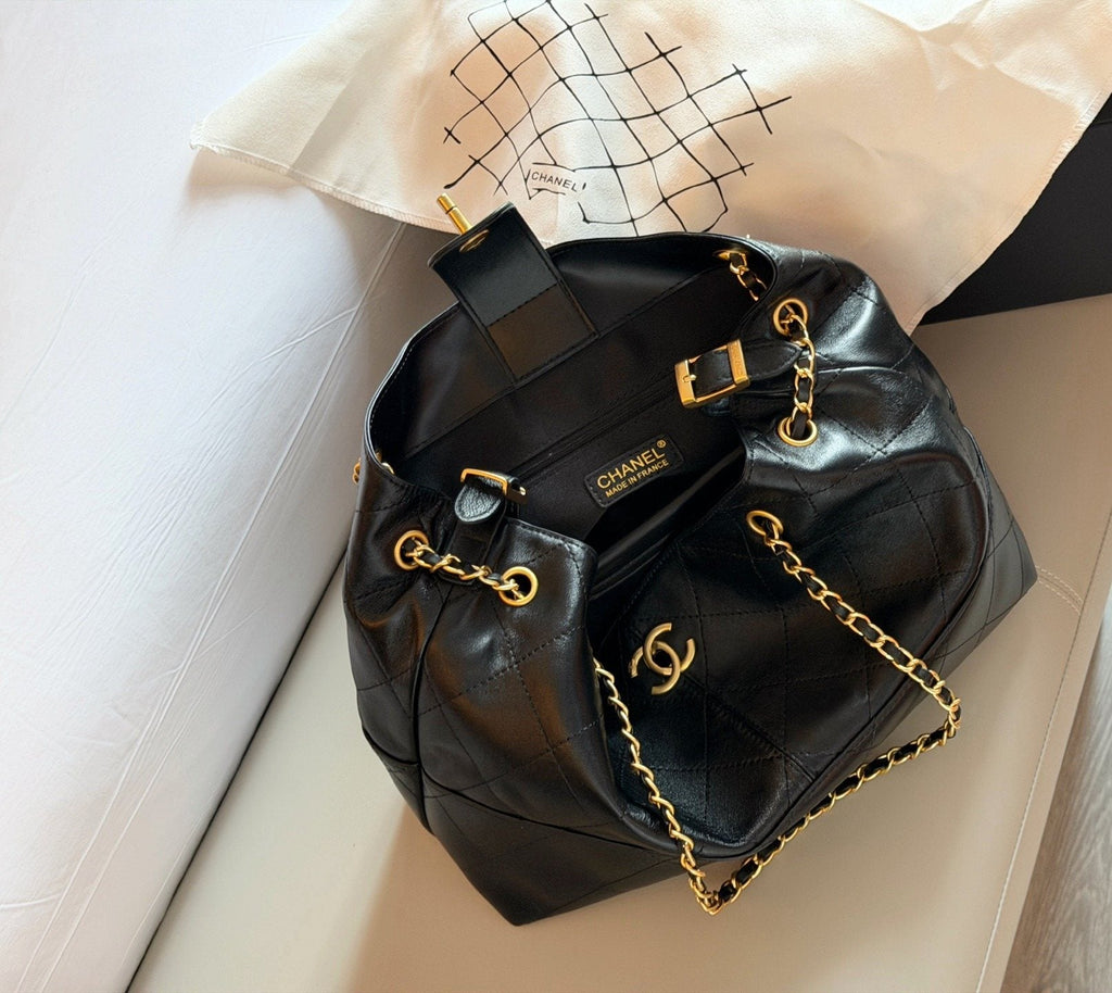 Chanel Quilted Hobo Bag with Draped Chain — detail