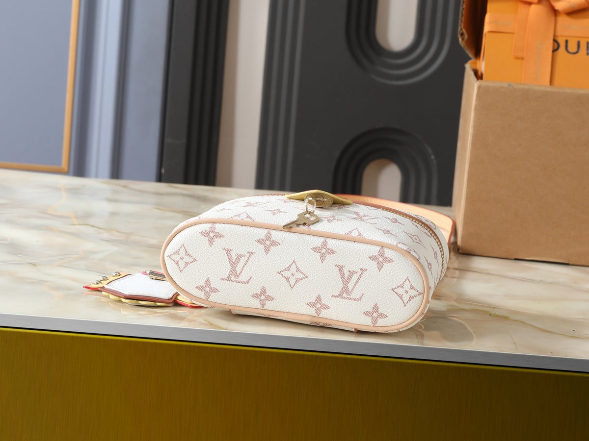 Louis Vuitton Vanity Chain Pouch in Cream and Pink Monogram — detail