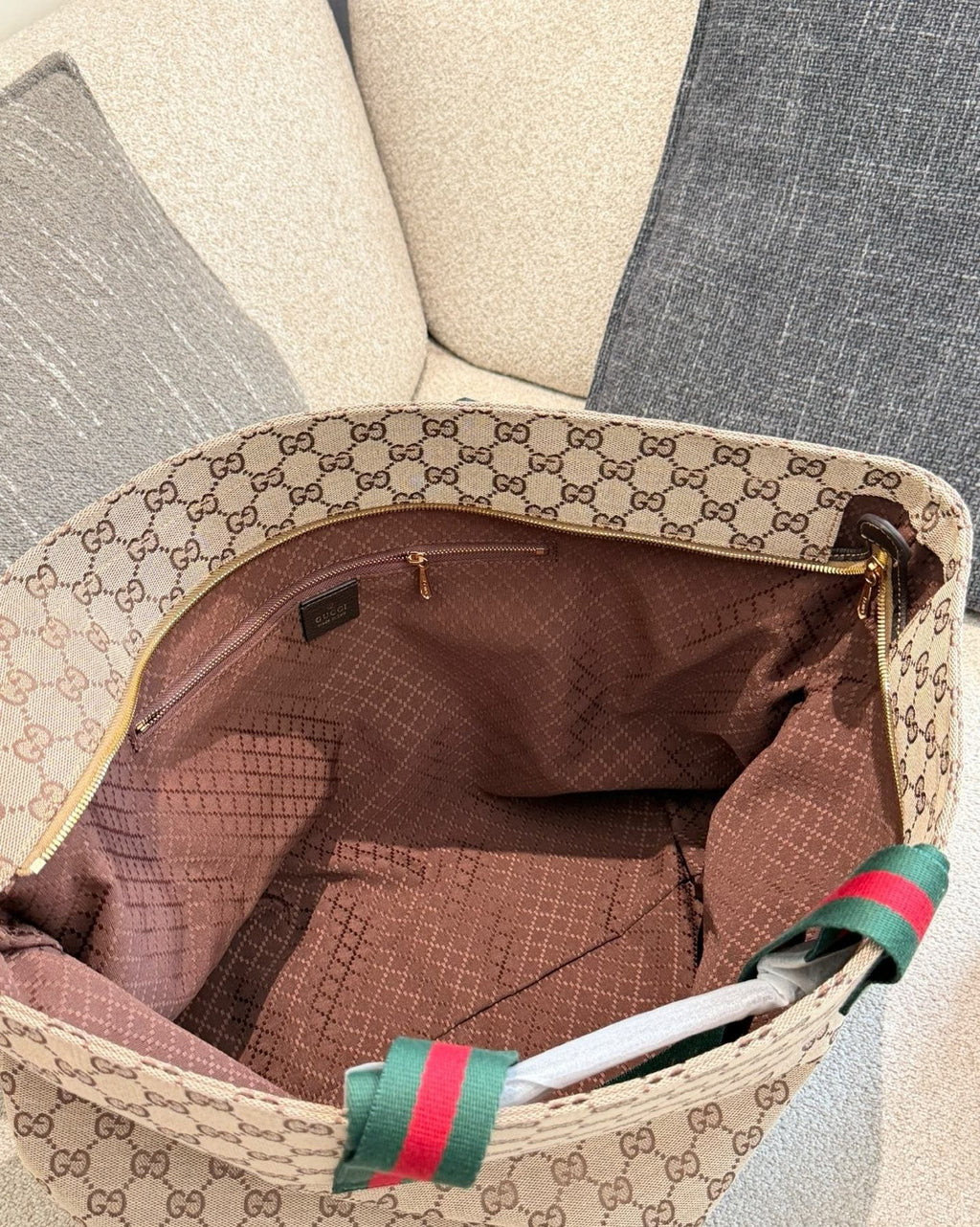 Gucci Giglio GG Monogram Tote Bag — detail
