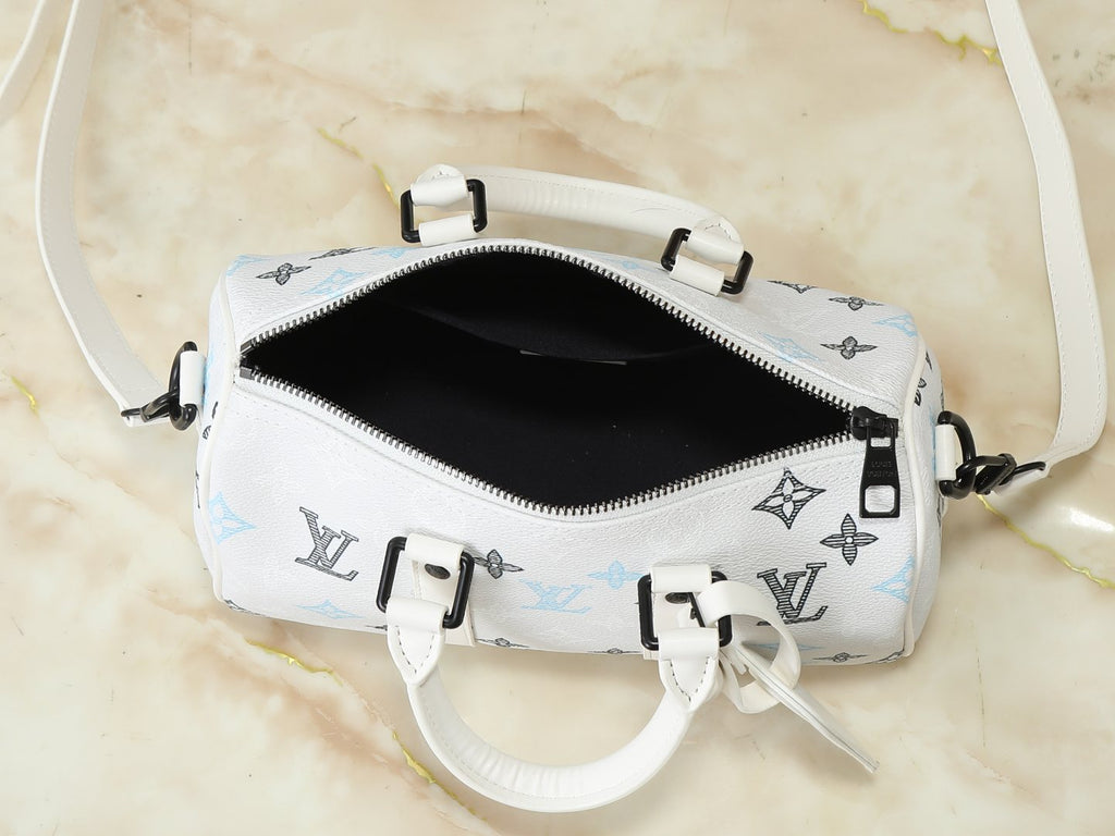 Louis Vuitton Keepall Bandoulière White Monogram Mini Duffel — detail