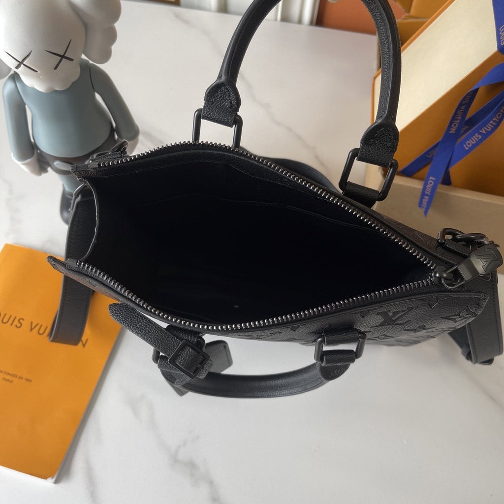 Louis Vuitton Sac Plat Cross Monogram Tote — detail