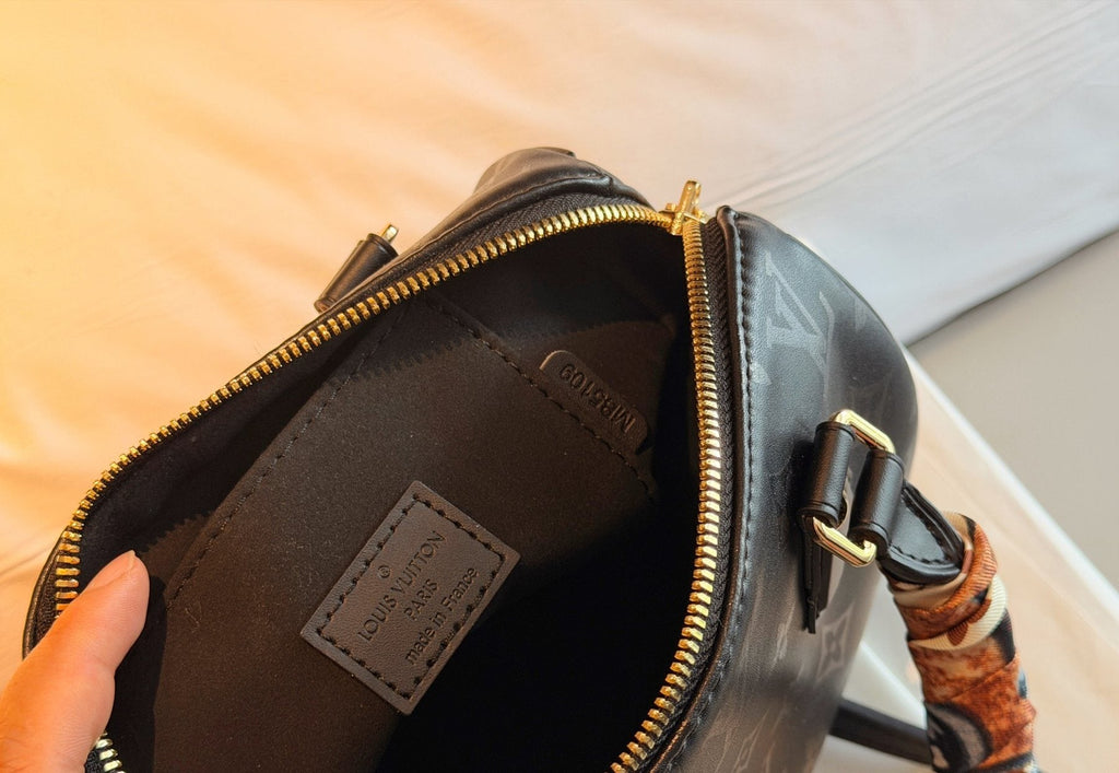Louis Vuitton Speedy Trunk Monogram Satchel — detail