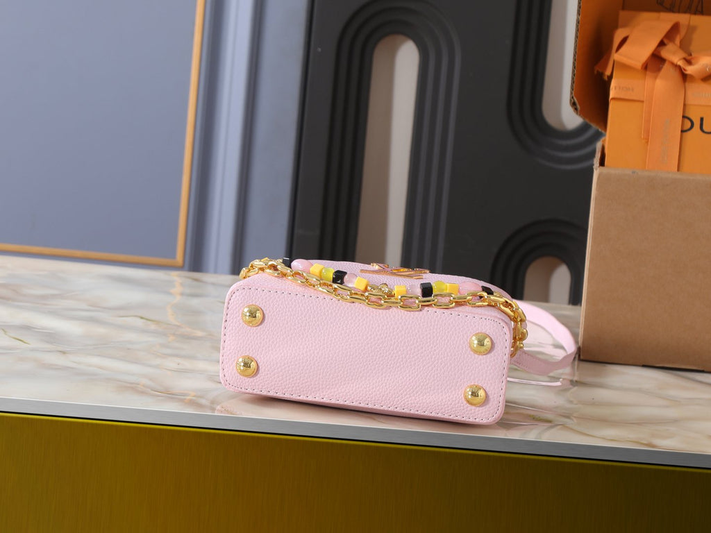 Louis Vuitton Capucines Pink Chain Top-Handle Bag — detail