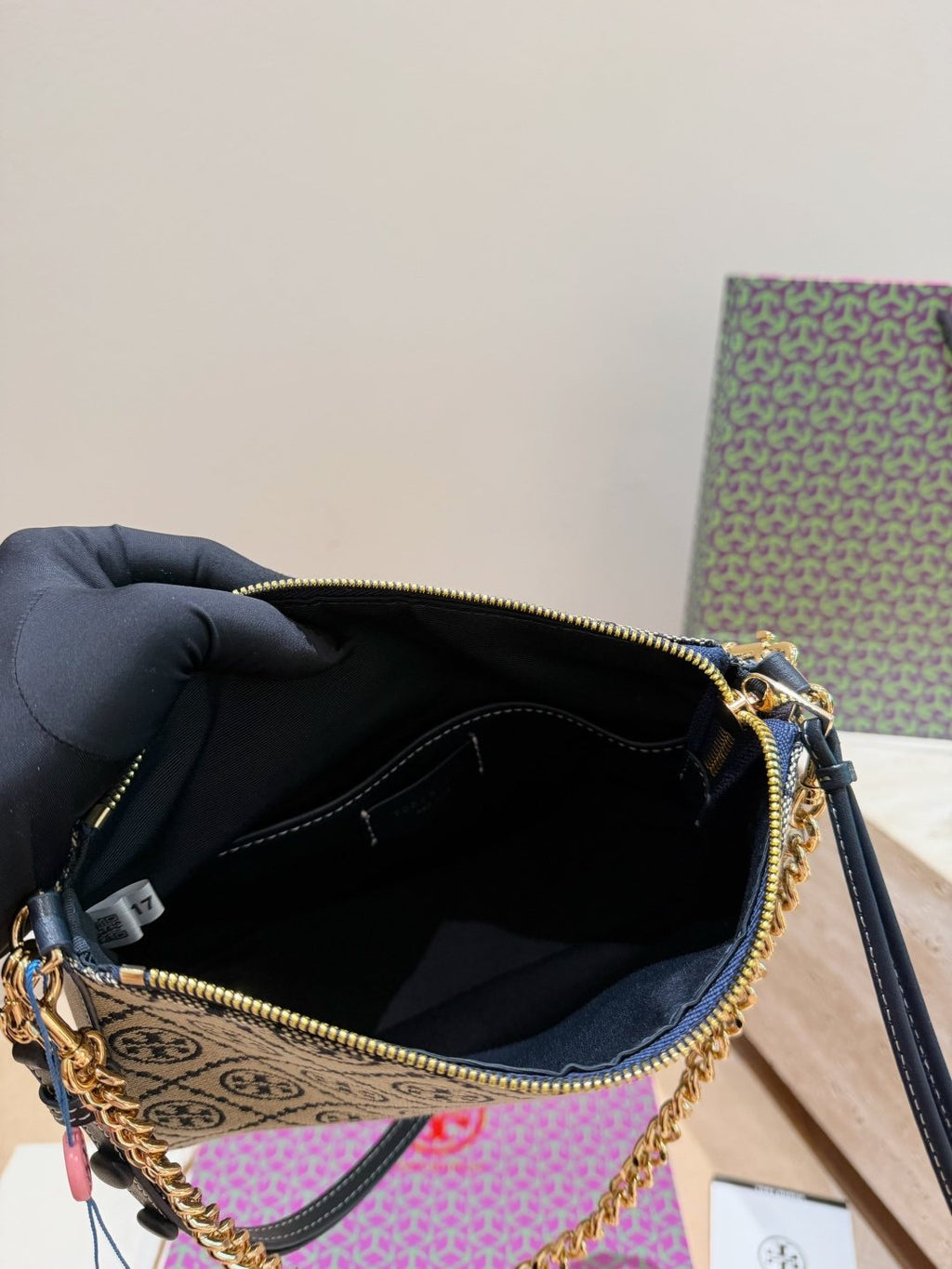 Tory Burch Chain-Accent Shoulder Bag — front