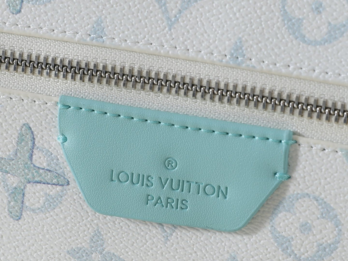 Louis Vuitton Discovery Monogram Backpack — detail