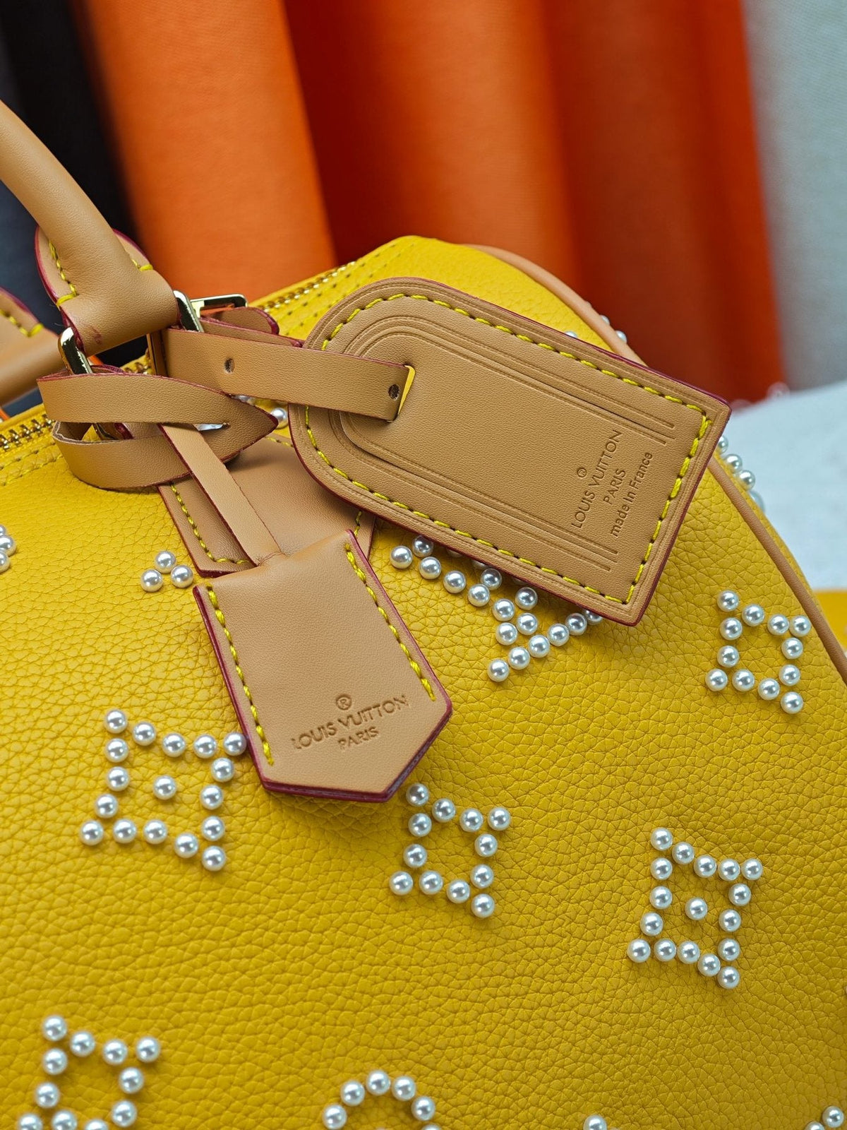 Louis Vuitton Speedy Bandoulière Pearl-Motif Handbag — detail