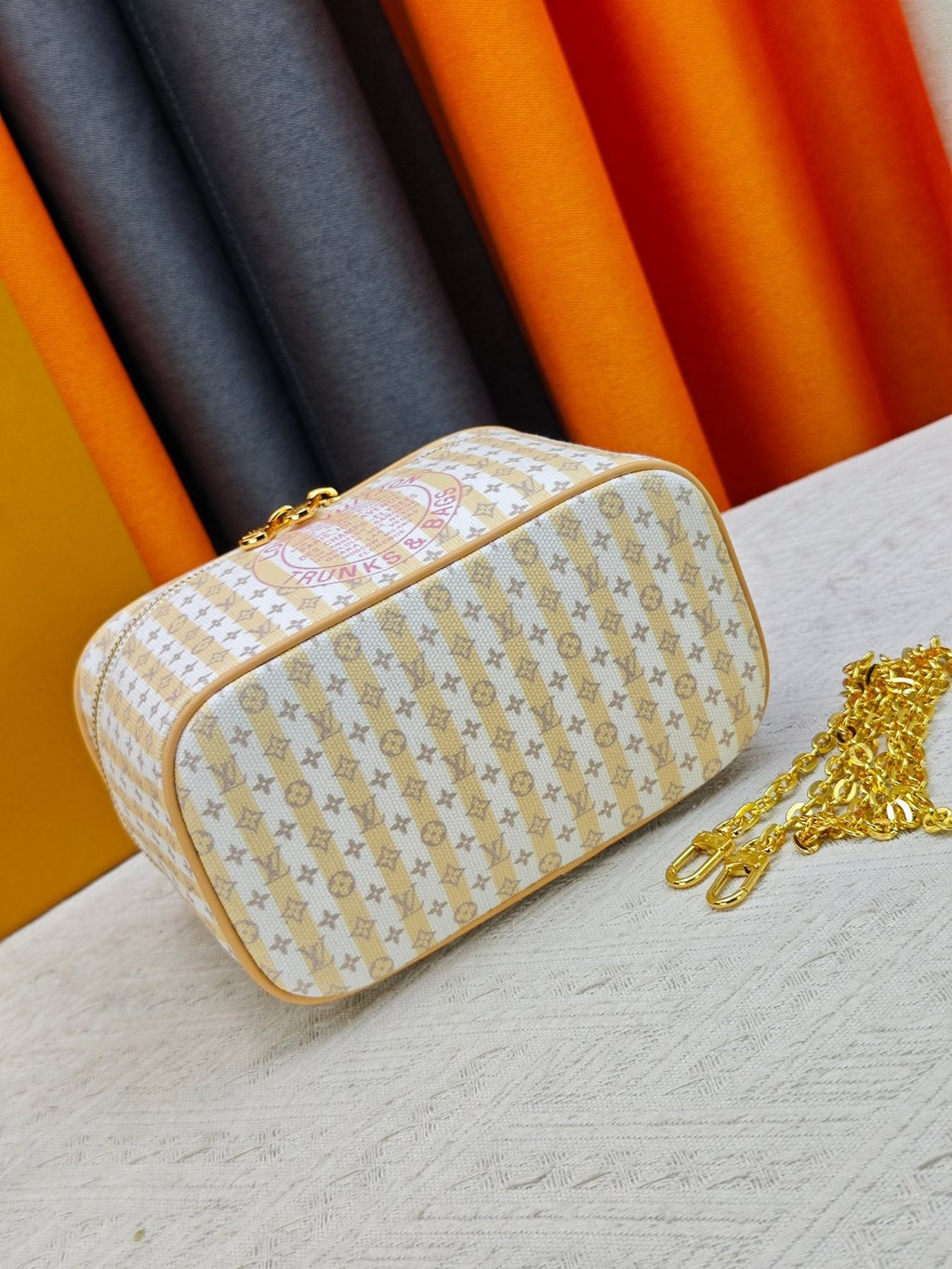 Louis Vuitton Nice Louis Vuitton Stamp Striped Vanity Case — detail