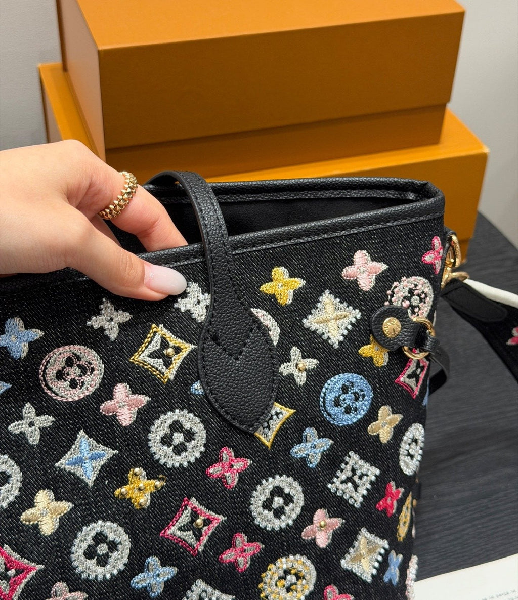 Louis Vuitton Neverfull Multicolor Monogram Tote — detail