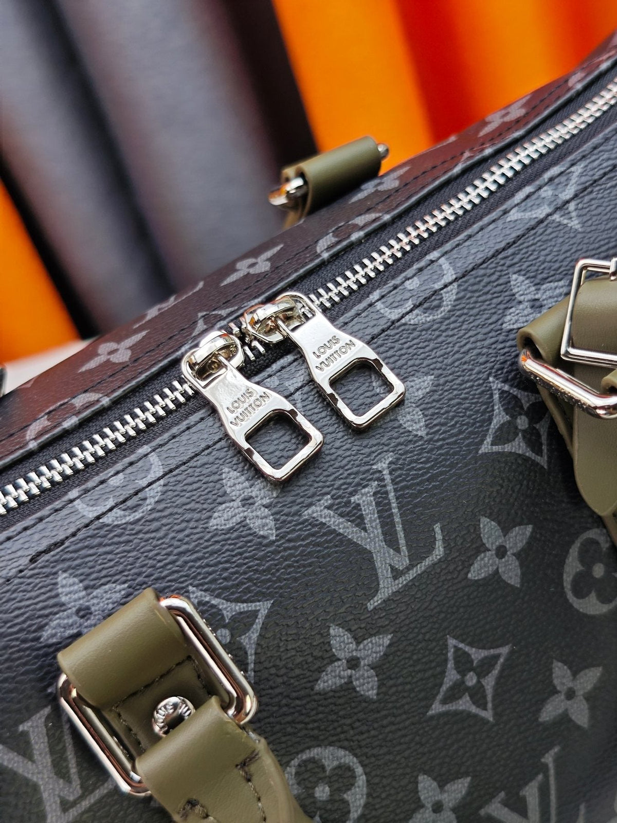 Louis Vuitton Keepall Bandoulière Monogram Duffel Bag — detail