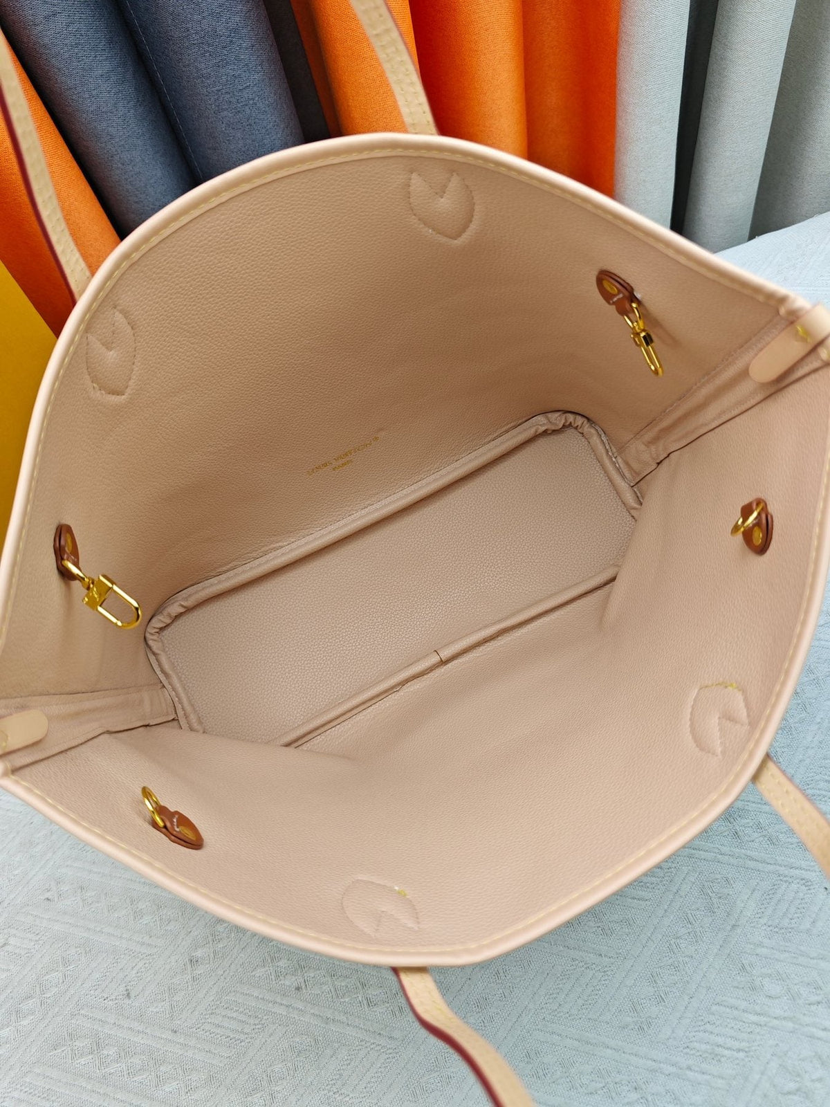 Louis Vuitton Neverfull Inside Out Monogram Tote — detail
