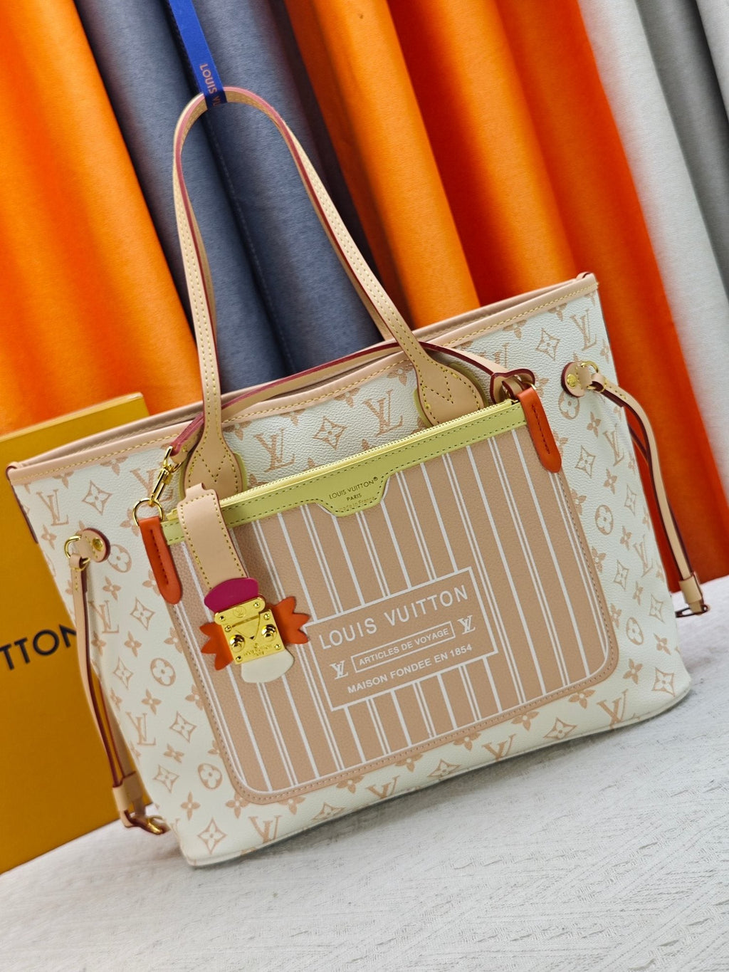 Louis Vuitton Neverfull Inside Out Monogram Tote — hero