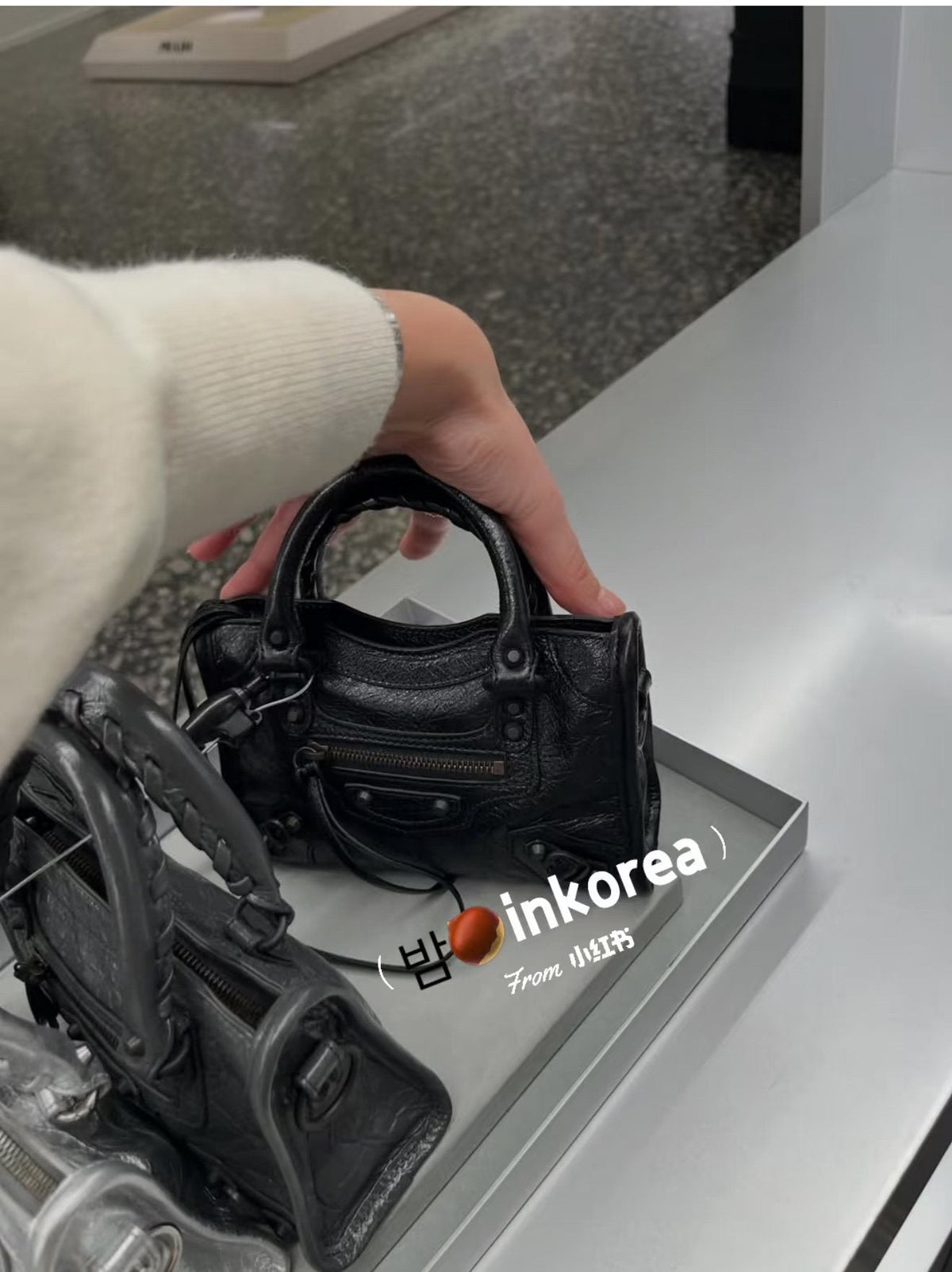 Balenciaga Le Cagole Twin-Handle Bag — front