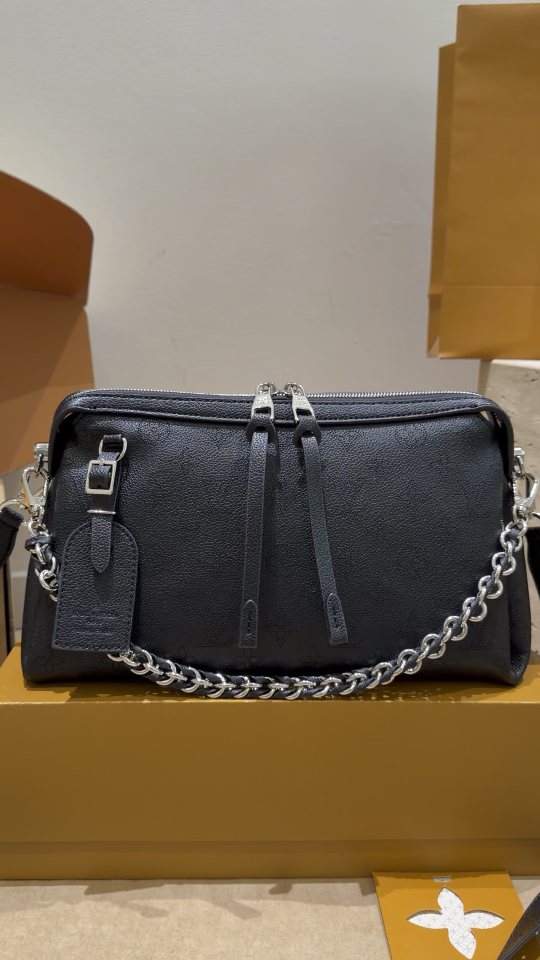 Louis Vuitton Mahina Chain-Detail Shoulder Bag — hero