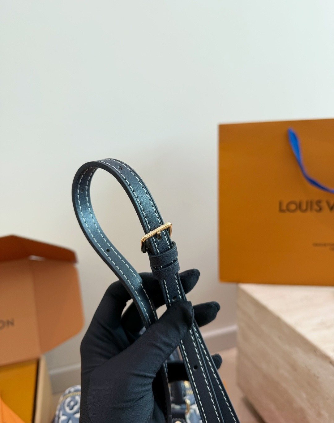 Louis Vuitton Speedy Blue Jacquard Satchel — detail