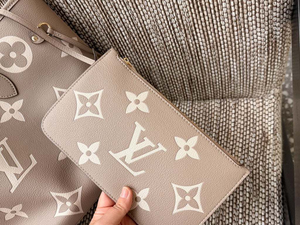 Louis Vuitton Neverfull Monogram Tote — detail