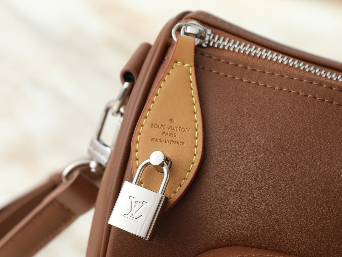 Louis Vuitton Keepall Cargo Bandoulière Duffel Bag — detail