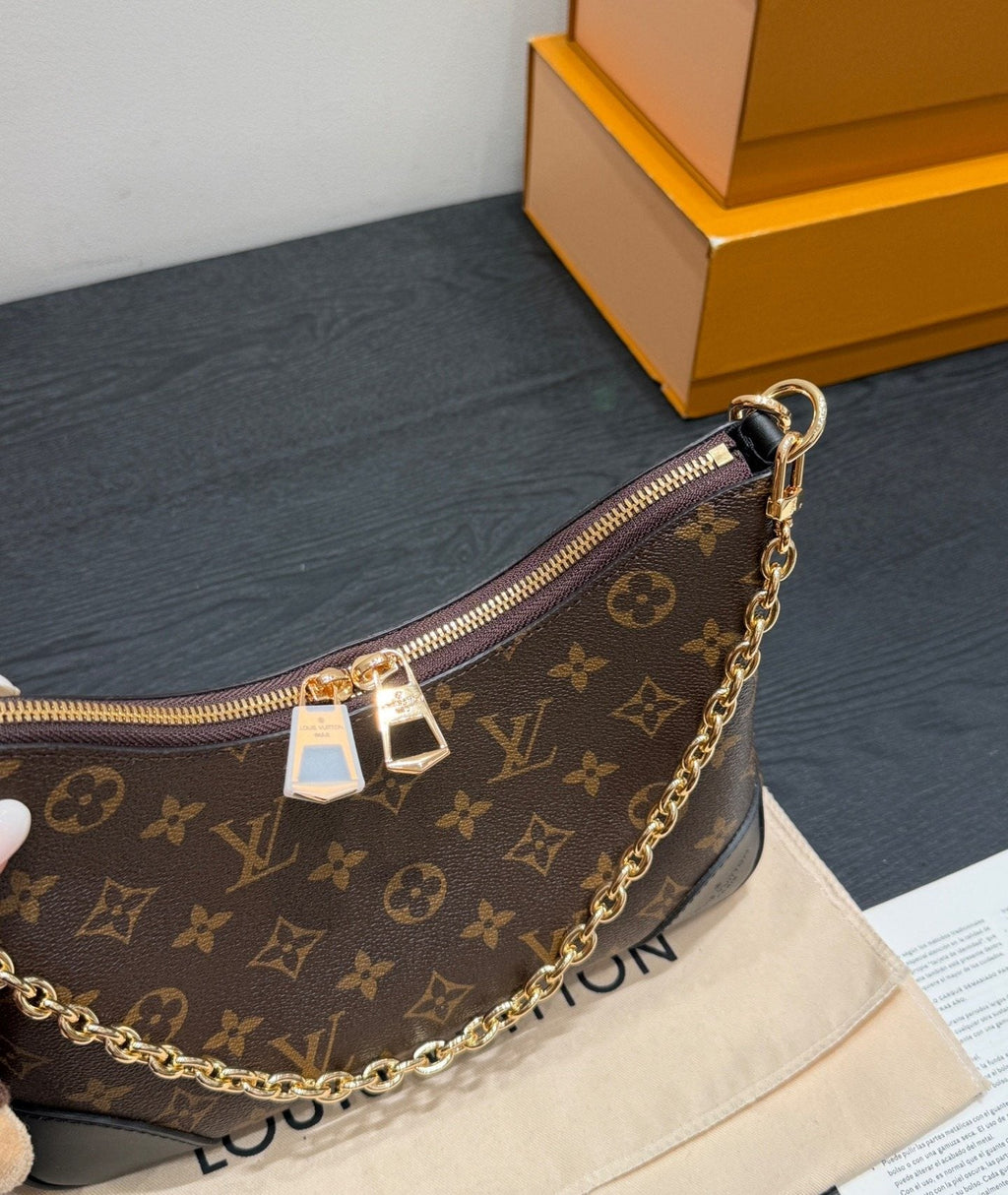 Louis Vuitton Boulogne Monogram Shoulder Bag — detail