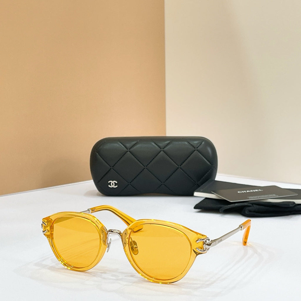 CHANEL Sunglasses 5575