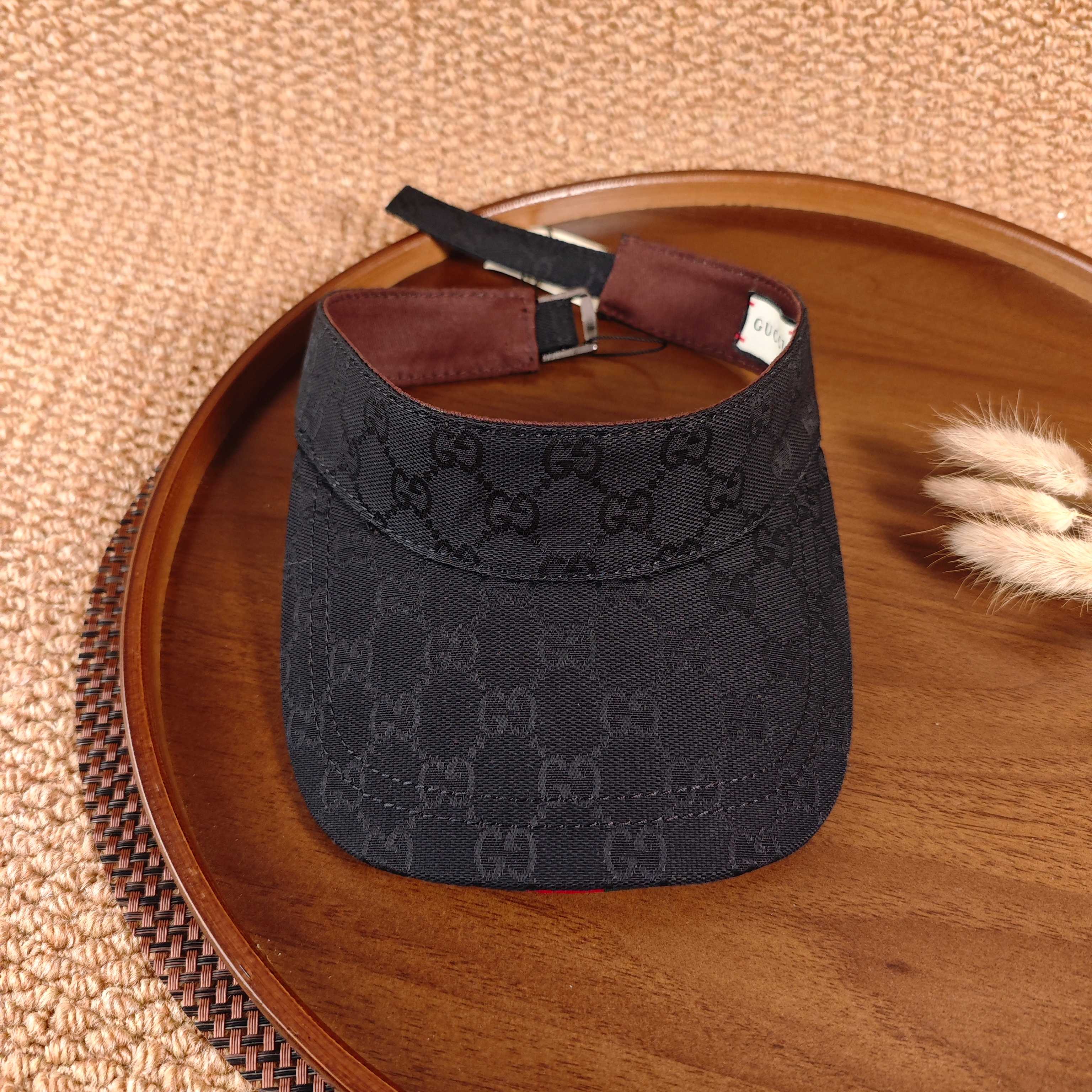 GUCCI GG Monogram Canvas Sun Visor